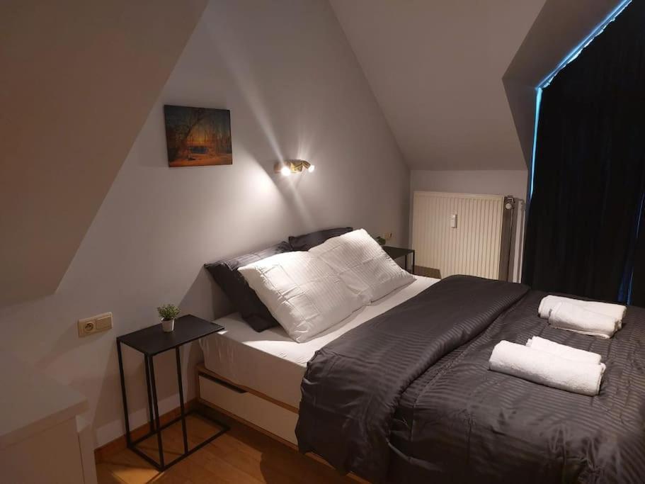Charming 1-Bedroom Apartment Brussels Exterior photo